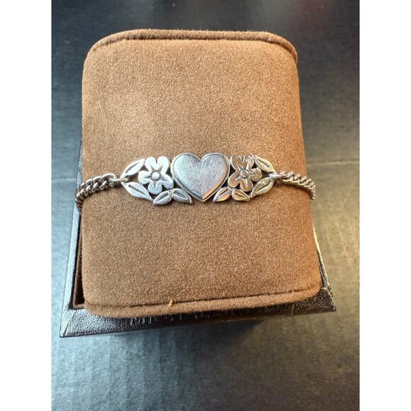 Retired James Avery Heart and Flowers Bracelet Sterling Silver - Picture 5 of 6